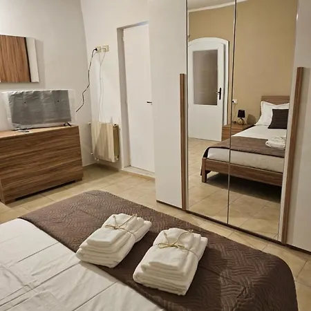 Apartament La Casa Di Olivia La Spezia